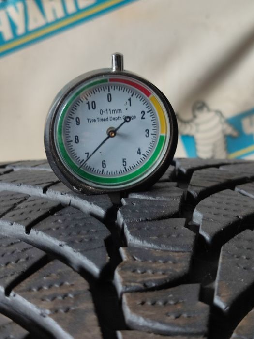 Шини kumho 275/35 r19 зимові 17-й рік