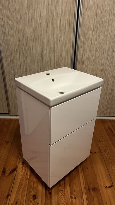 NOWA Szafka łazienkowa z umywalką Cersanit (szer. 50 cm)