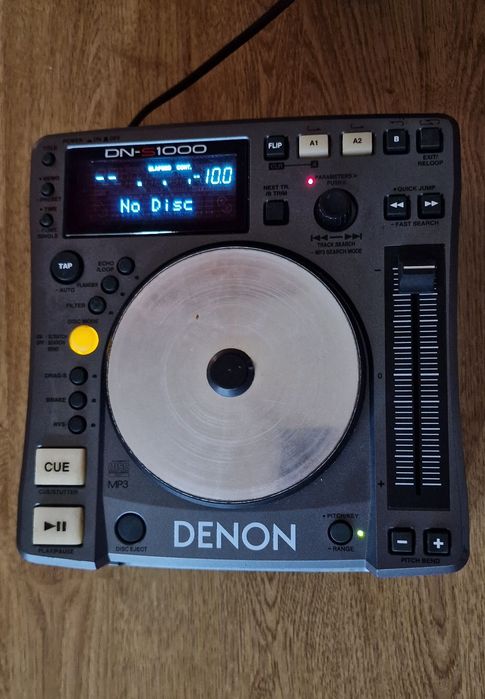 Mixer DJ DENON DN-S1000 konsola