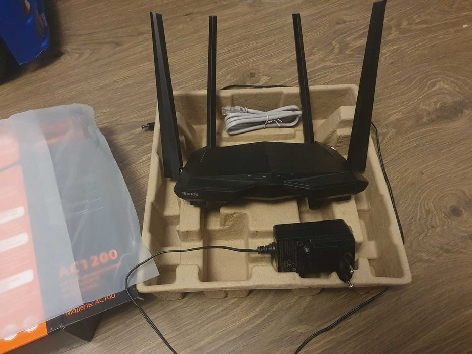 tenda ac10u (ac1200)