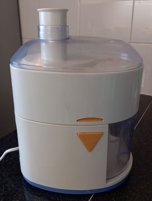 Liquidificador multifruta Ufesa Brio