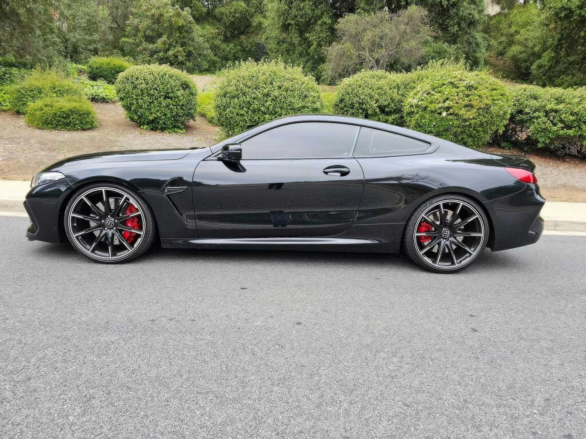2022 BMW M8 Competition