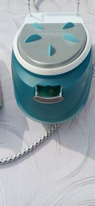 Парова праска QUIGG DBS 2200