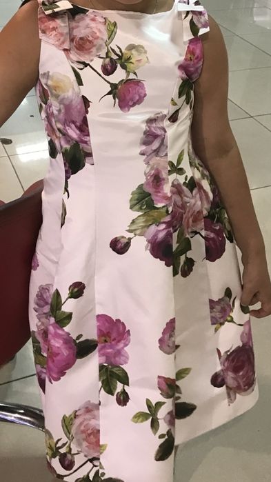 Продам платье Monnalisa,12 лет р.152