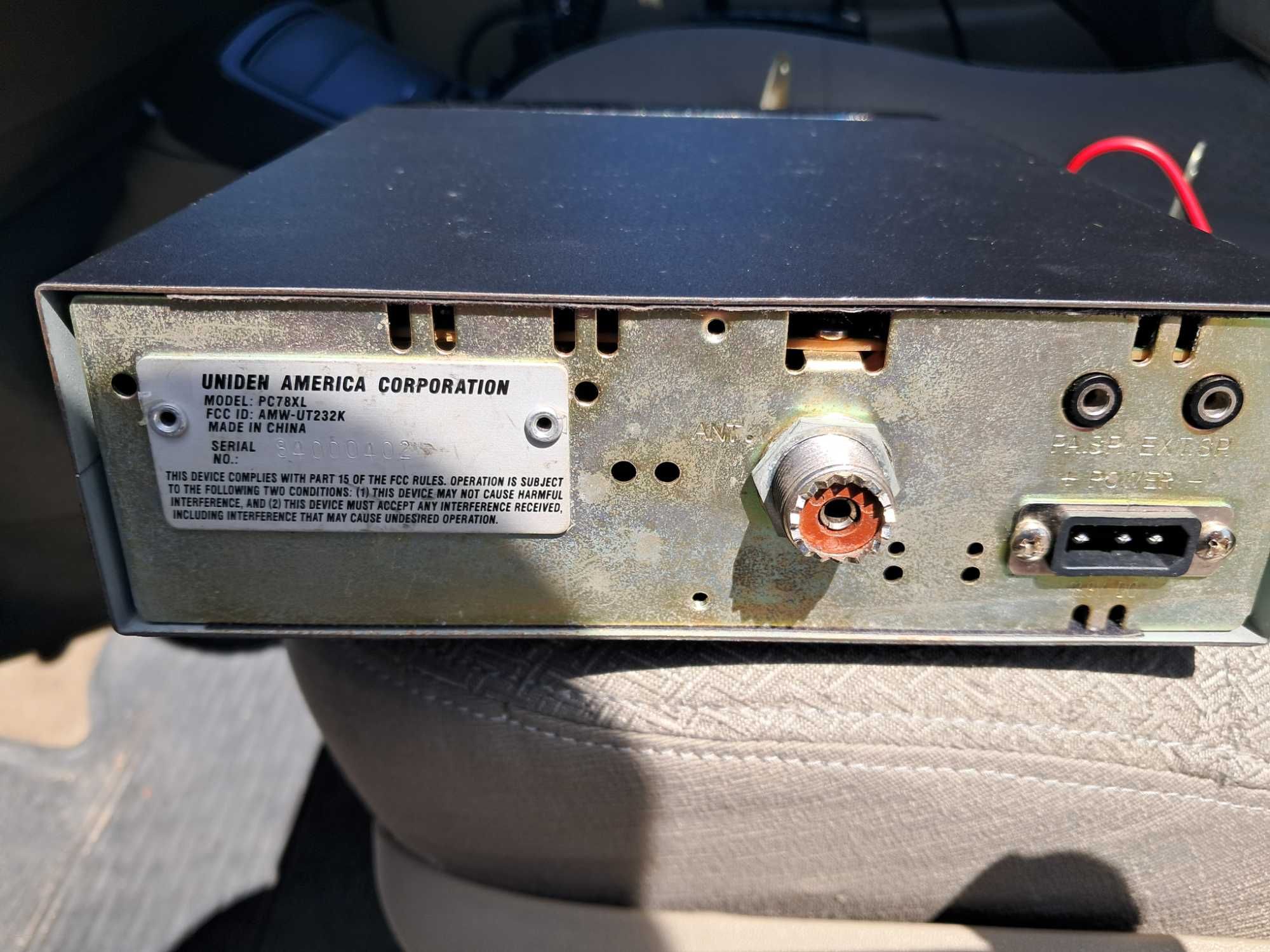 Sprzedam cb radio Uniden pc 78 xl.