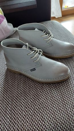 Nowe skórzane buty Lambretta
