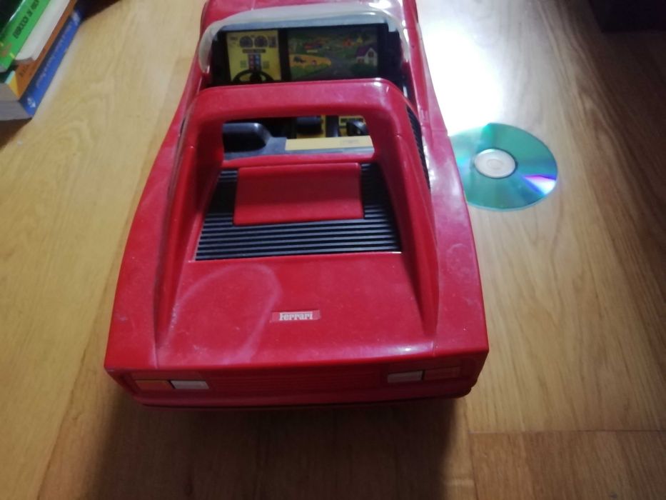 Carro Ferrari vermelho
