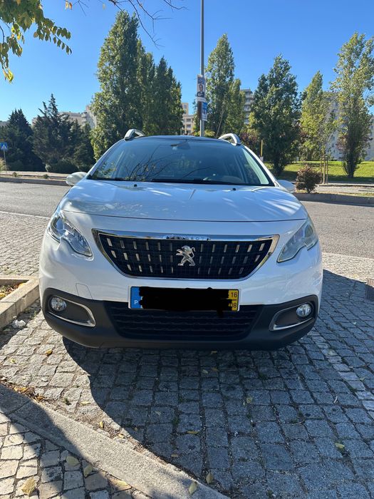 Peugeot 2008 - Nacional - Revisão marca - 90K km