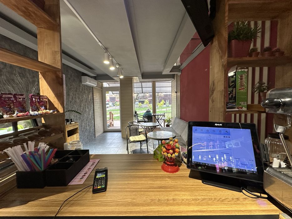 Діюча кав’ярня з клієнтами, повне обладнання, Мінський масив!