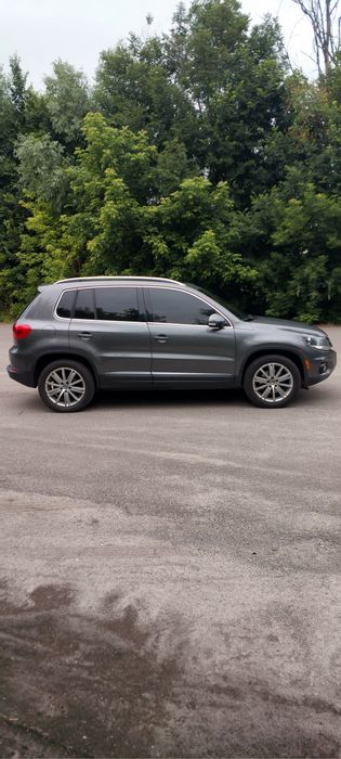 Продам Volkswagen Tiguan