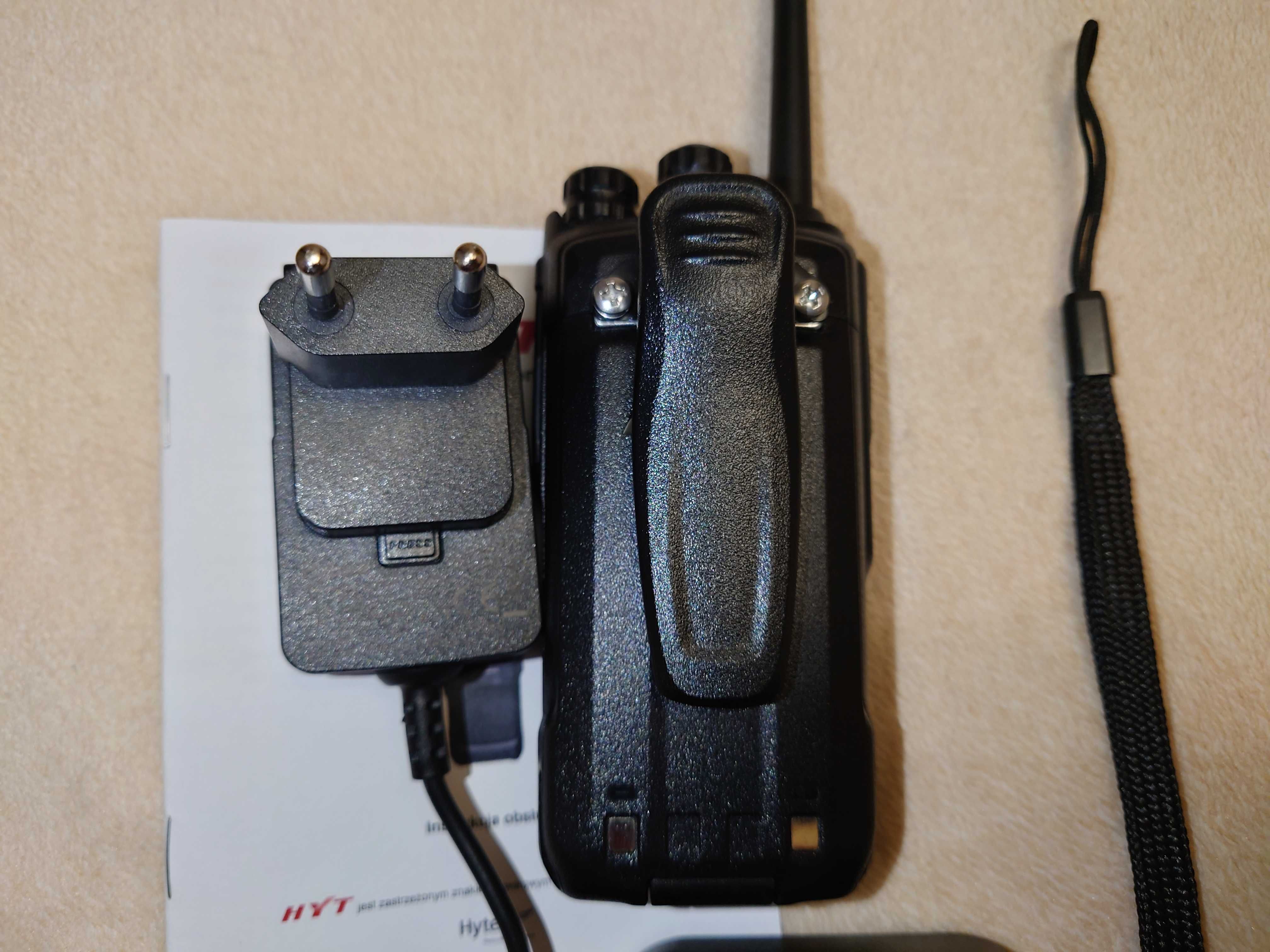 Radiotelefon PMR HYT TC-446S + oprogramowanie i kabel (oryginalne)