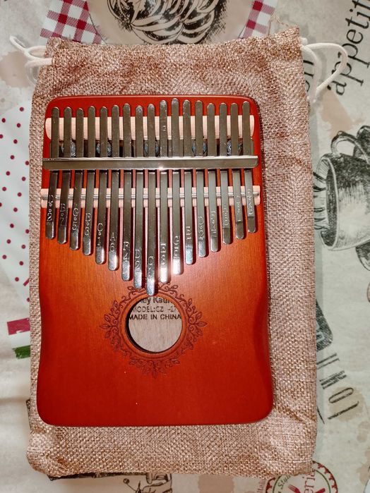 Музичний інструмент Калімба - Перкусія