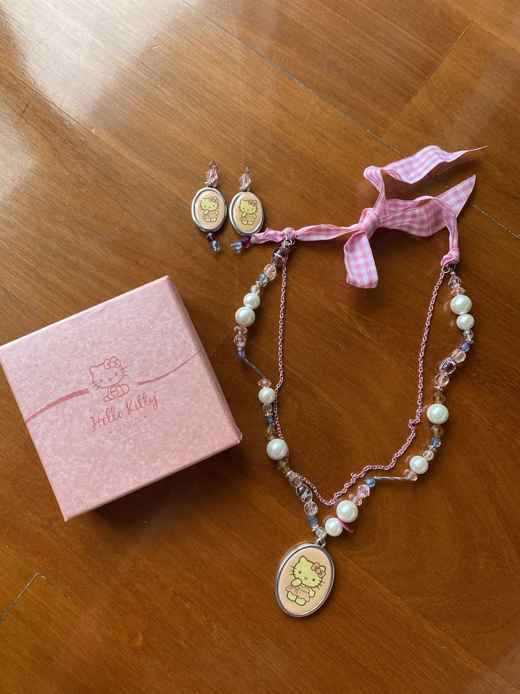 Conjunto colar hello kitty sanrio