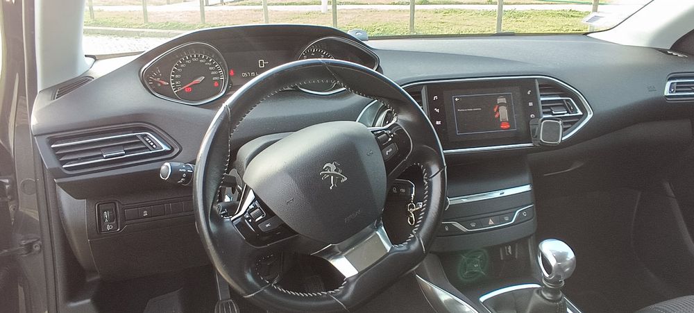 Peugeot 308 SW 1.2