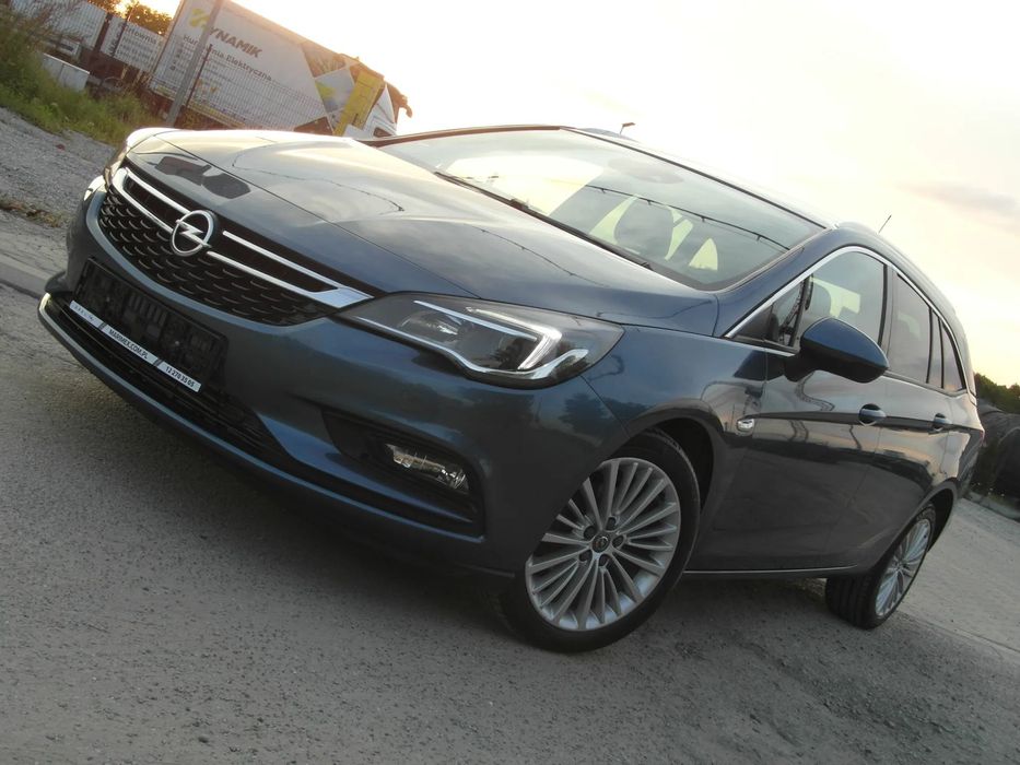 Opel Astra 1,4~TURBO~SPORT~80TYS.KM~ALU17~Clima~2xPDC~Full~Serwis~OPEL~Zobacz
