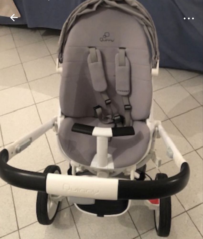 Carrinho bébé Quinny