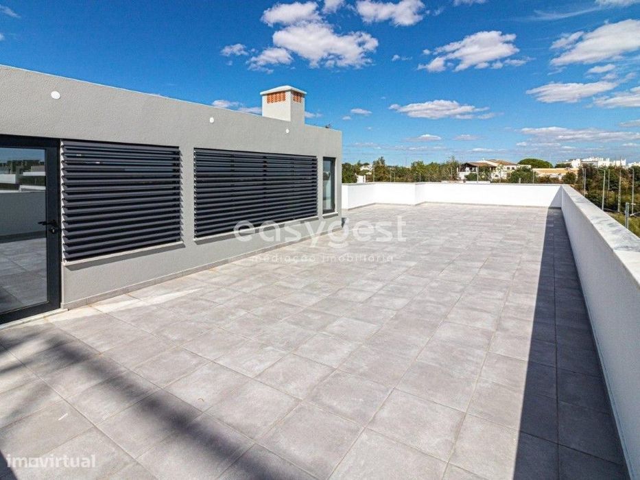Apartamento T4 - Top Flor em Tavira com vista mar