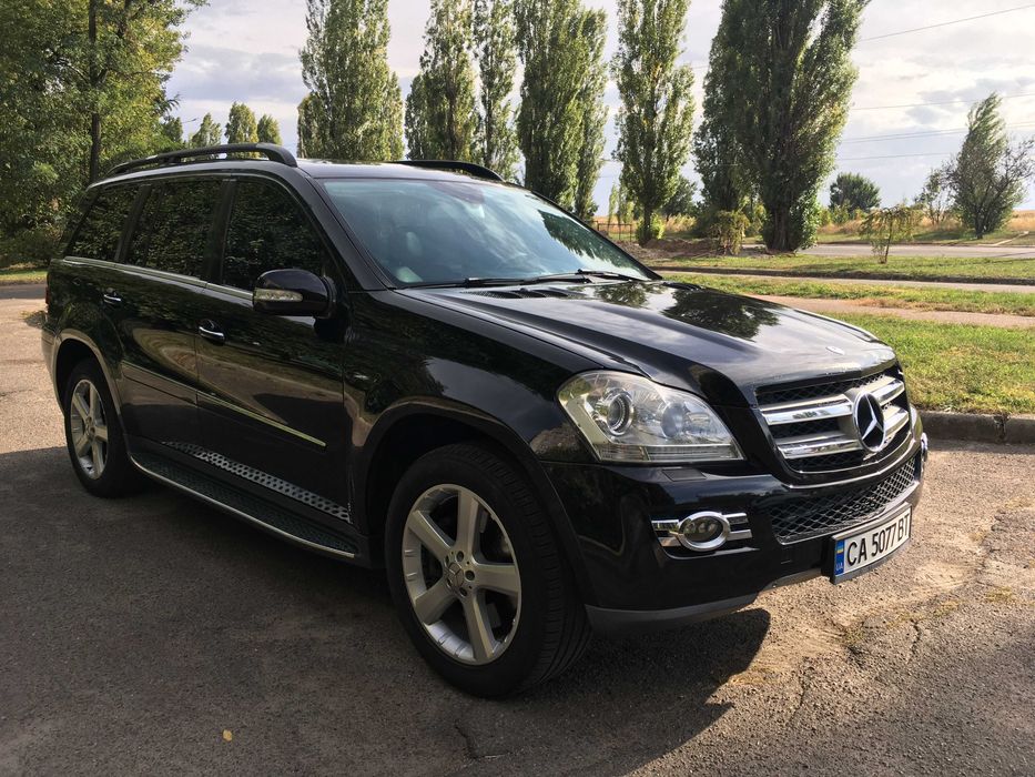Mercedes GL X164 официал на максималке, В оригинале.