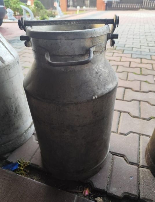 Kanka na mleko lub miód