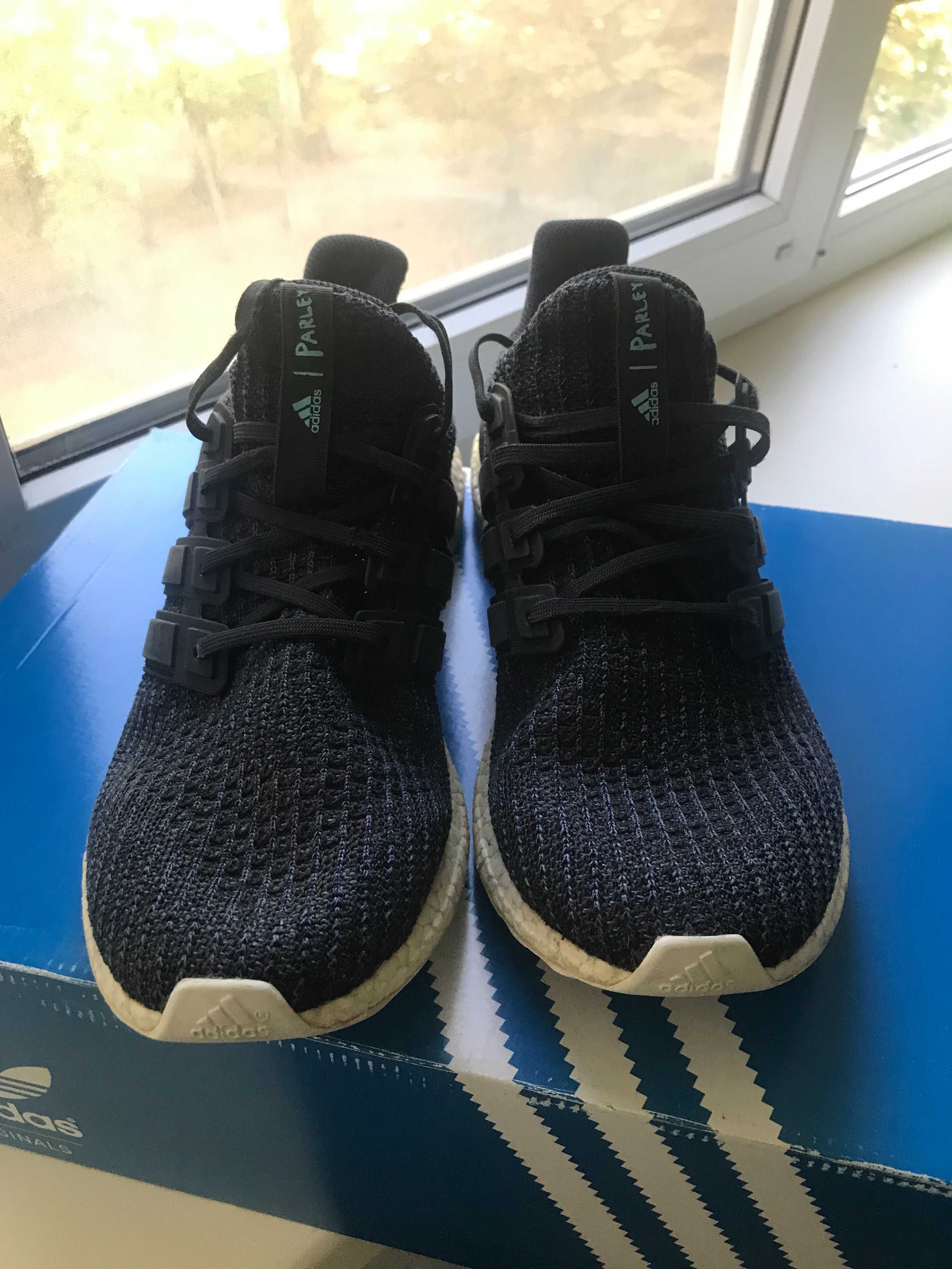 Кросівки Adidas parley boost