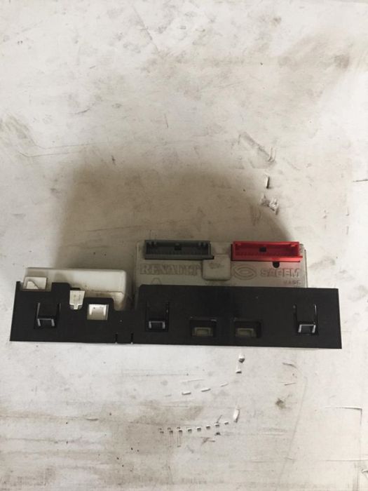 Display / ecrã de informações RENAULT Laguna II (BG0/1_)