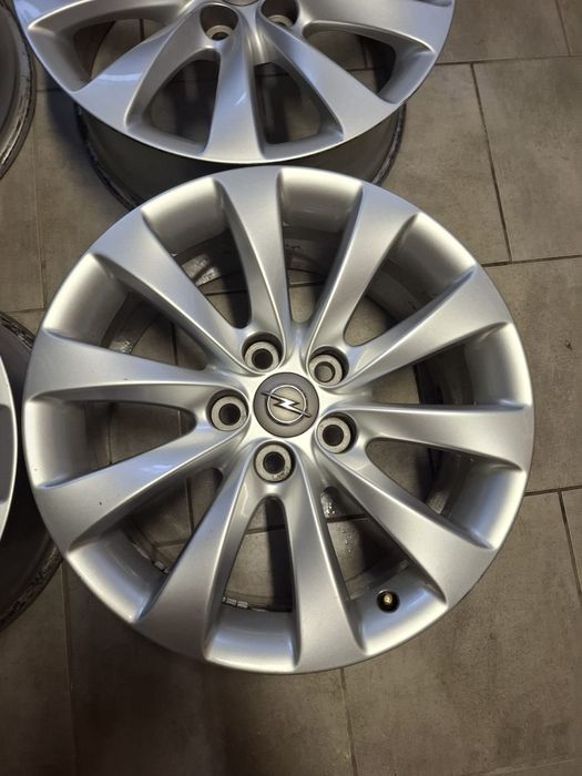 Felgi aluminiowe Opel Insignia 5x120 18 cali