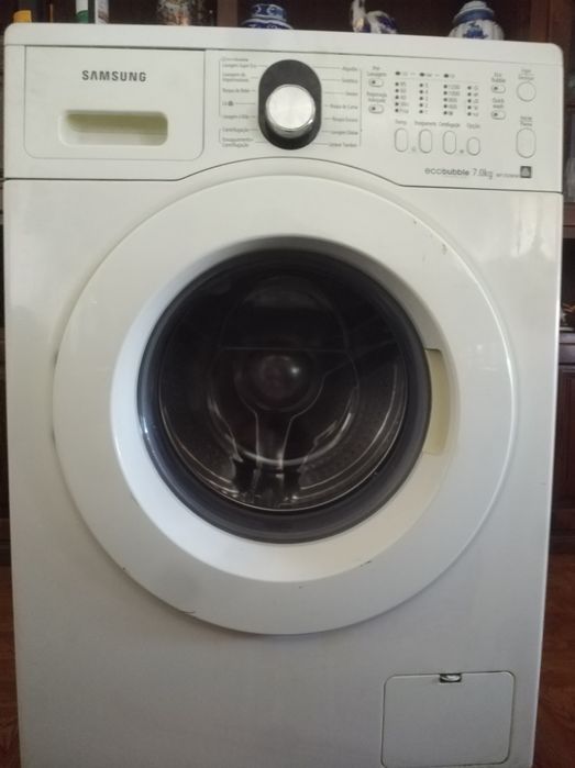 Máquina de lavar roupa