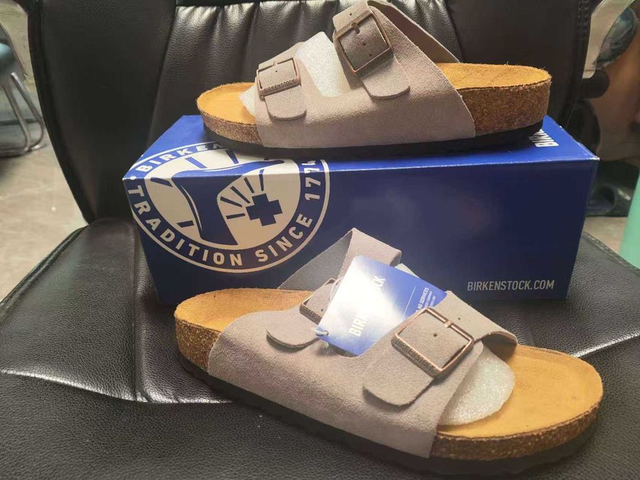 Birkenstock Arizona Szara zamsz szeroka wersja Rozmiar 39