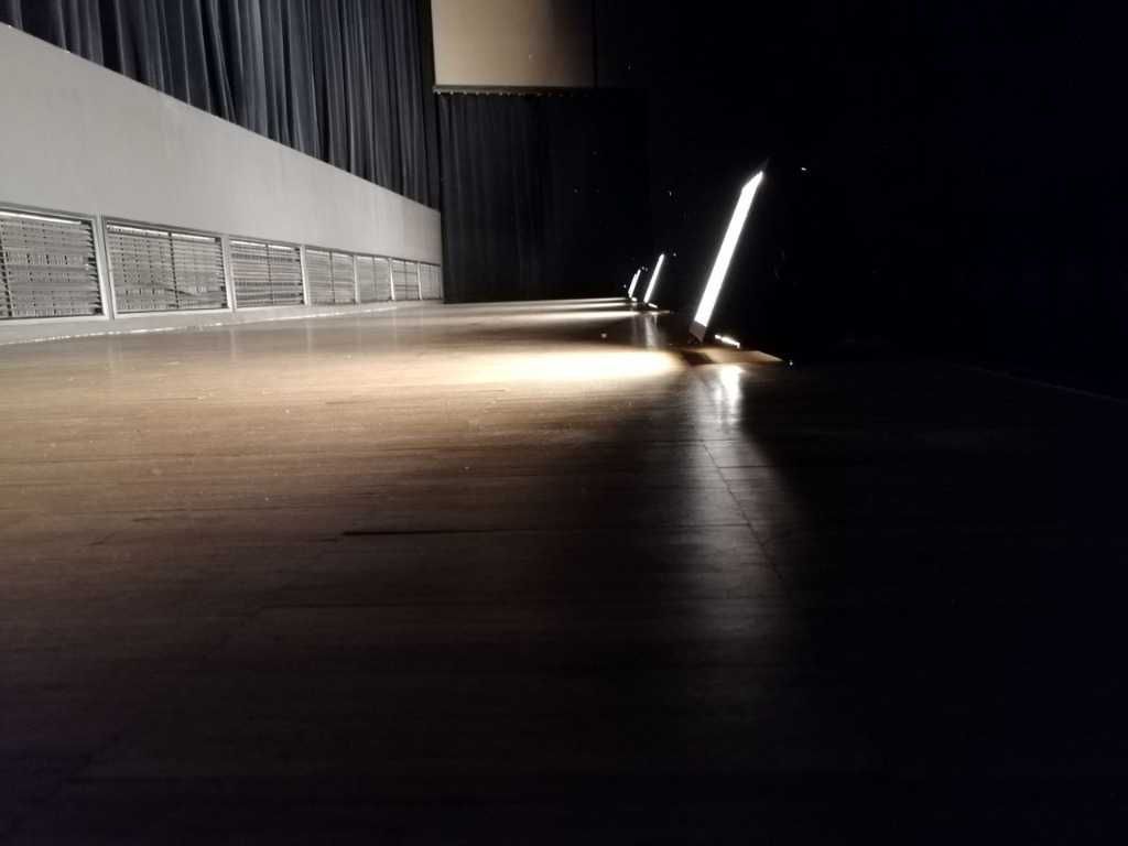 Reflektor NAŚWIETLACZ oświetlenie sceny wybiegu estrady HALOGEN 500W
