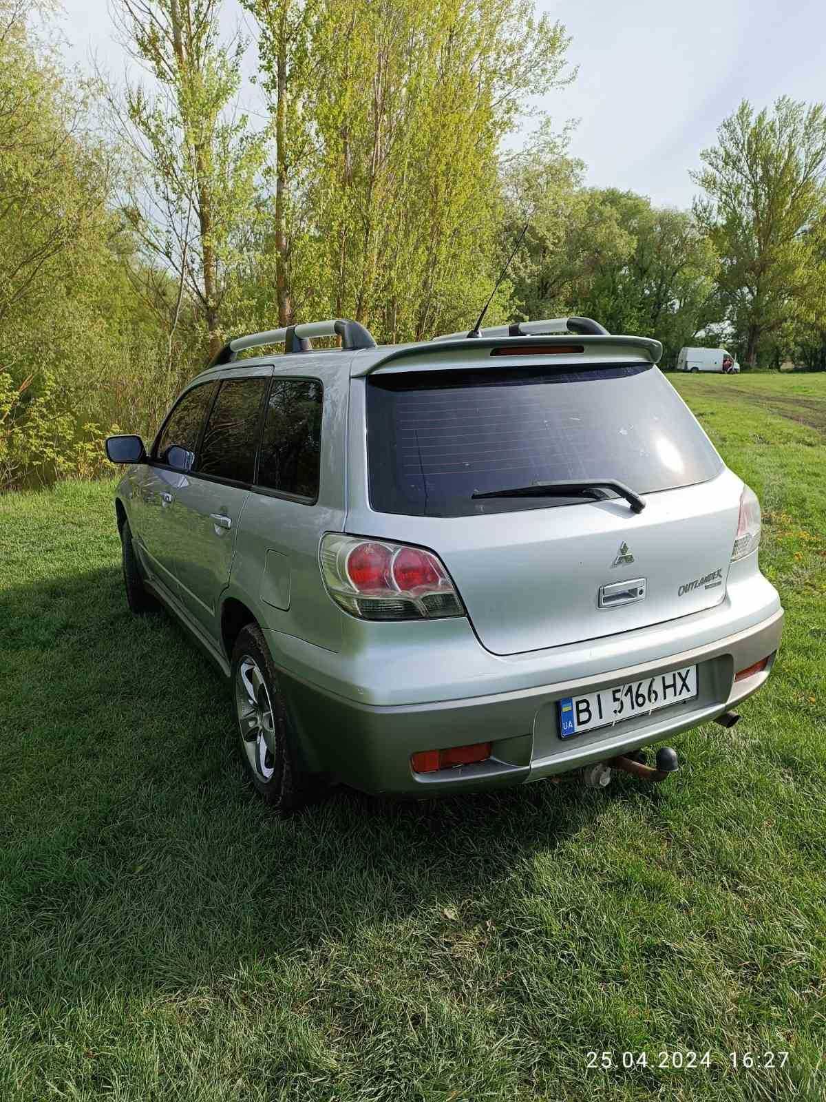 Автомобіль... Mitsubishi