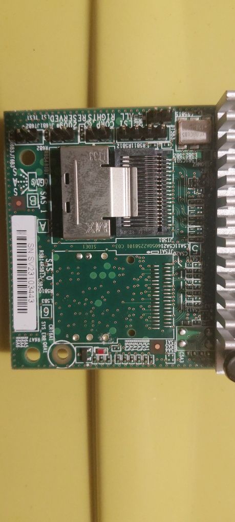 PCI E X8 Kontroler RAID SAS