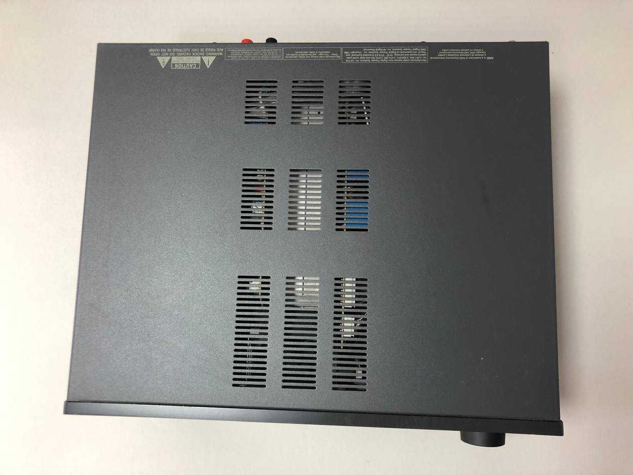 AV-ресівер 5.1 NAD T752