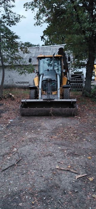Оренда ескаватора, аренда трактора, оренда та прокат ескаватора