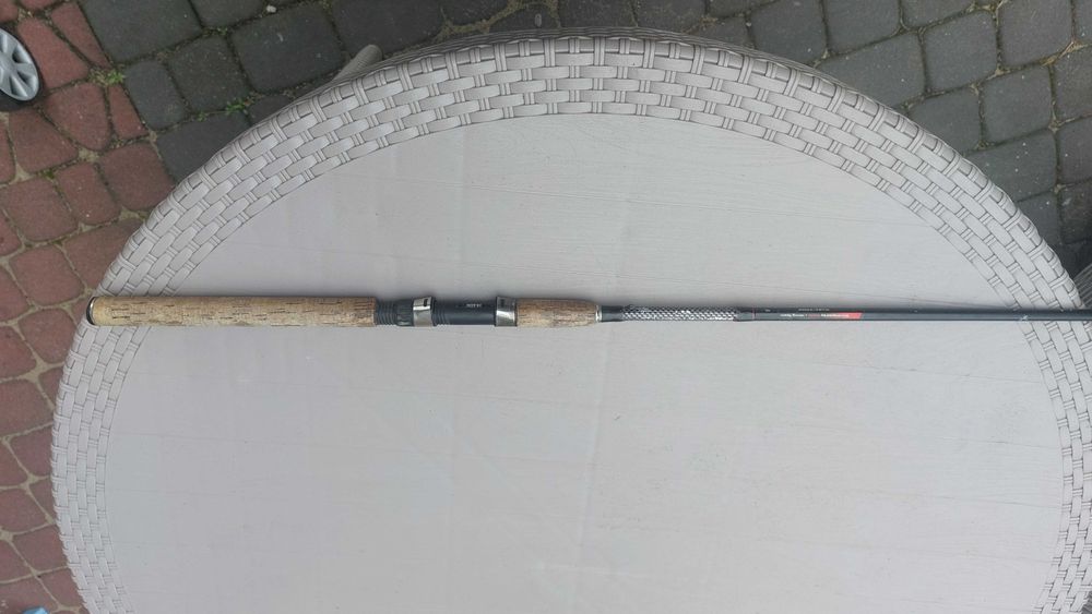 Używana wędka spinningowa JAXON