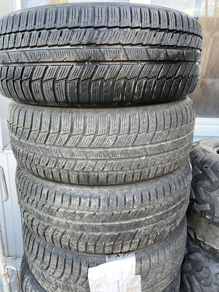 Продам зимові шини 225/55/18