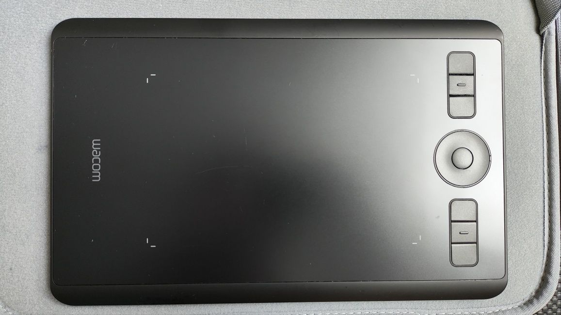 Tablet graficzny Wacom Intuos Pro S Small Nowszy model PTH-460