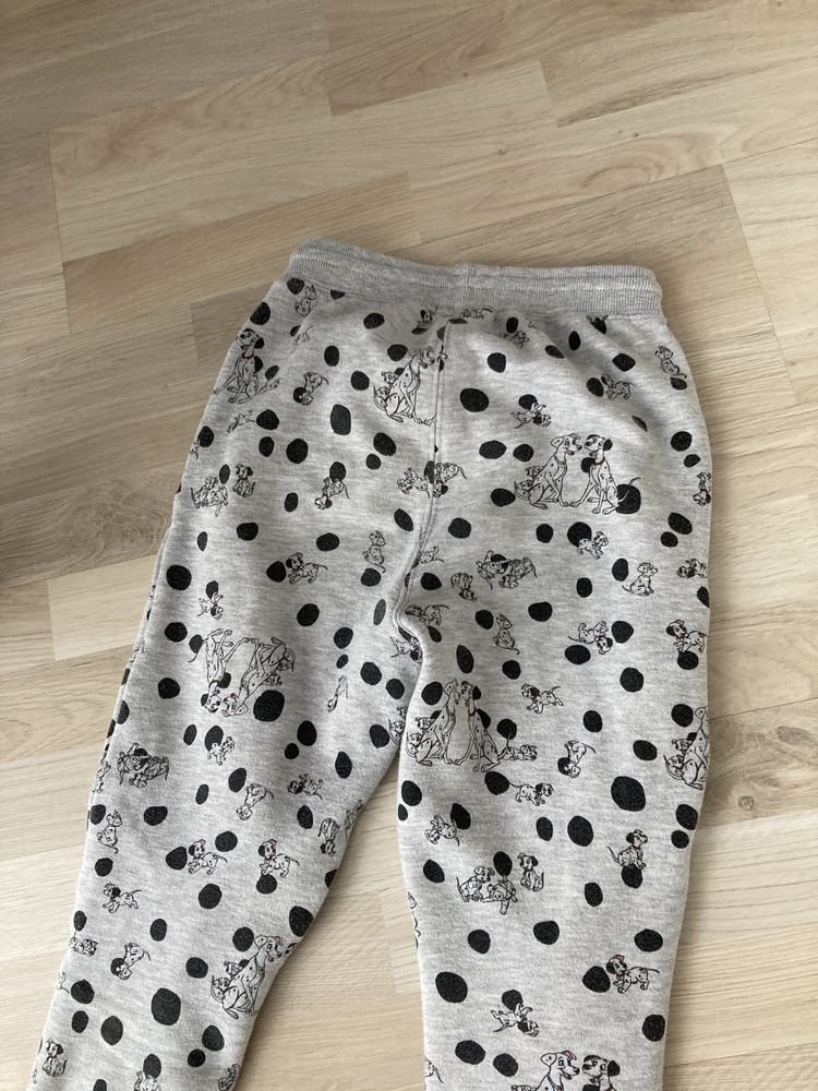 Spodnie dresowe pieski dalmatyńczyki 140 reserved