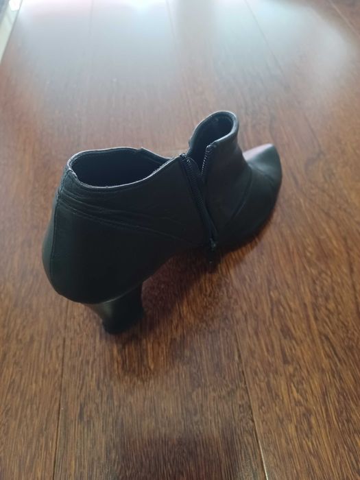 Botin Preto como novo