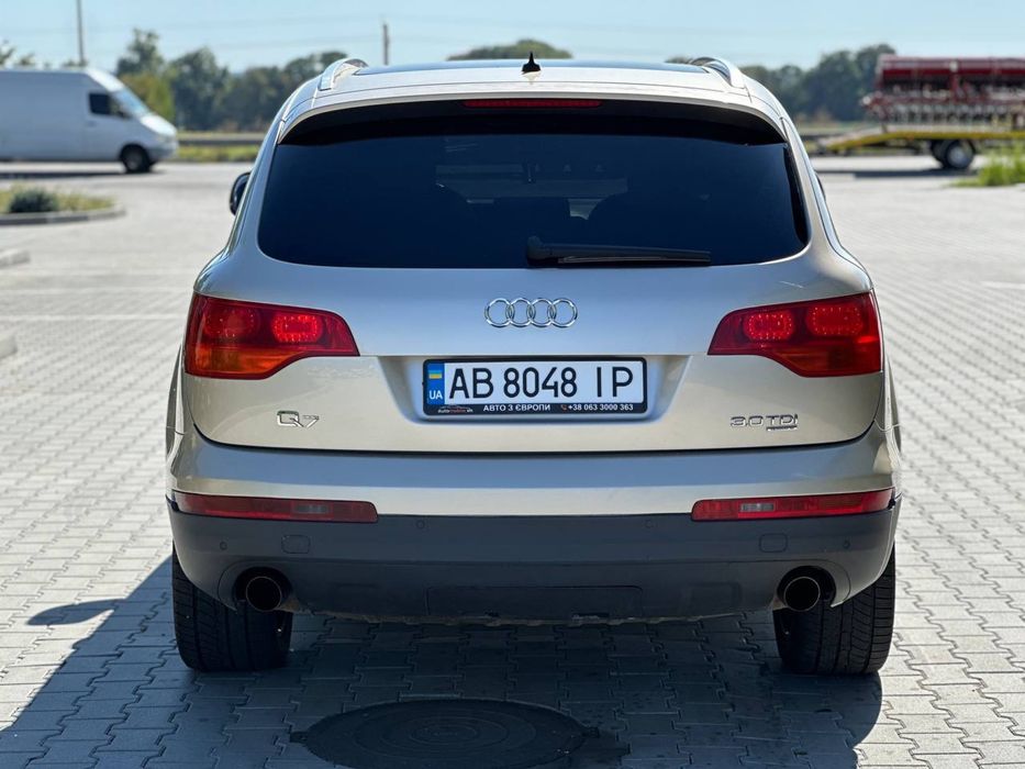 Ауді Q 7  3.0 TDI в гарному стані