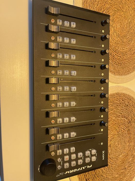 Sterownik midi icon platform m+