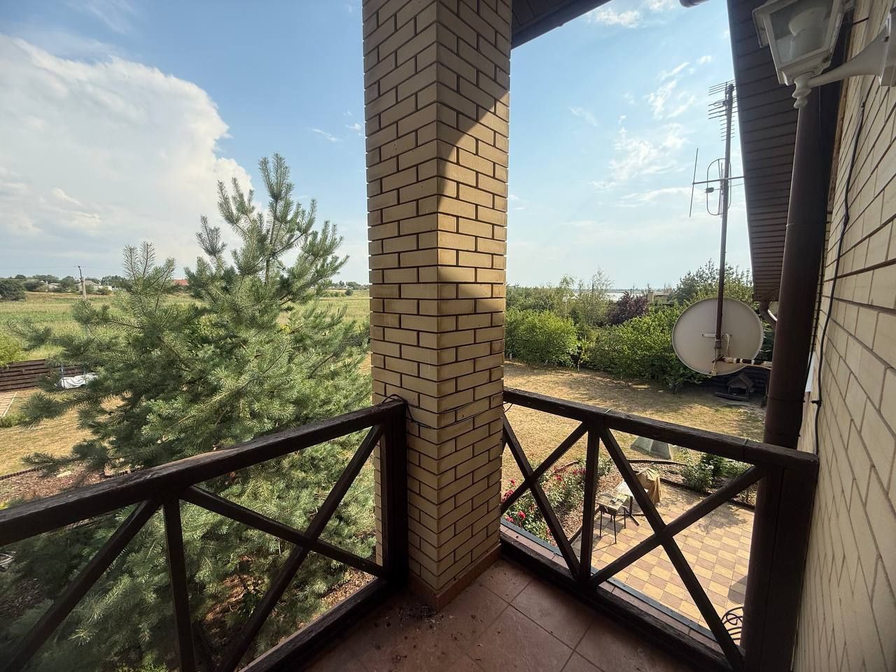 Продам дом в лесу. Песчанка . 223м2