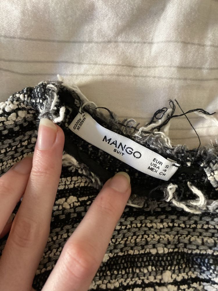 Вінтажна кофта від Mango Розмір S светр