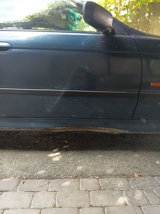 Продам бмв е39 m52b20tu