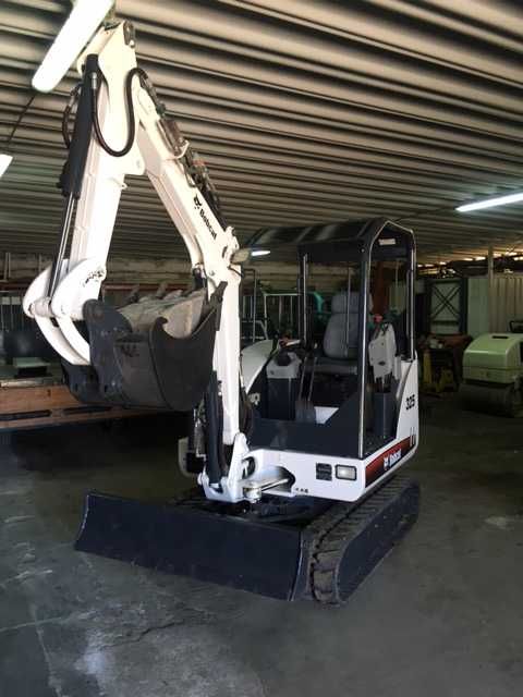 Mini giratoria - escavadora Bobcat 325