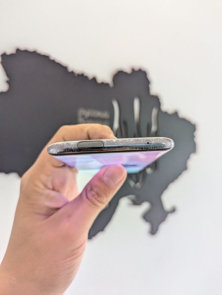 OnePlus 7pro 8/256. DualSim