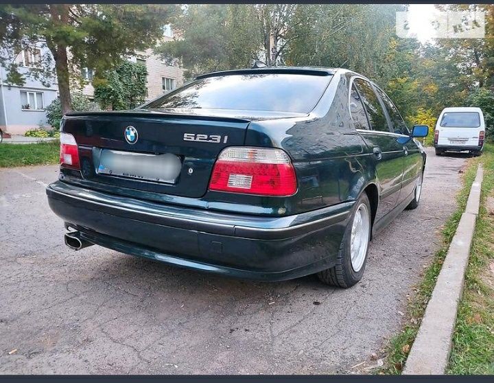 Продам BMW e39     .