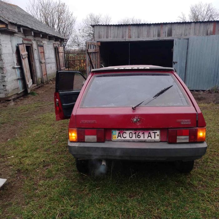 Продам ваз 2109.