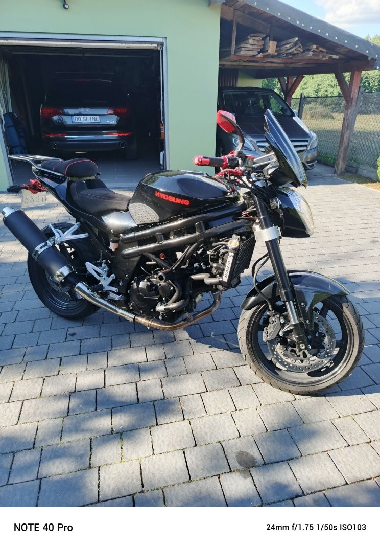 Salon polska hyosung GT 650