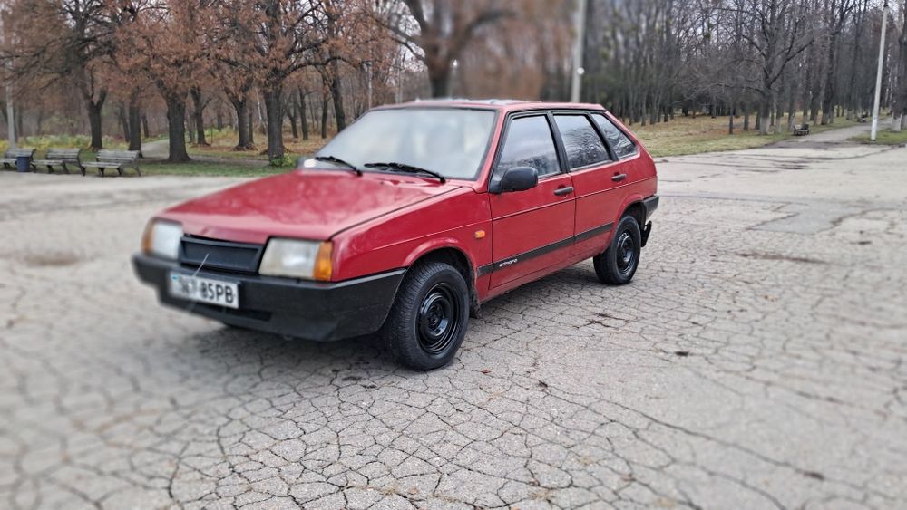 Продам ВАЗ 2109 .