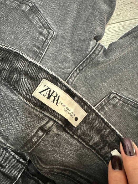 Жіночі джинси скіні Zara р. 25 стан нових